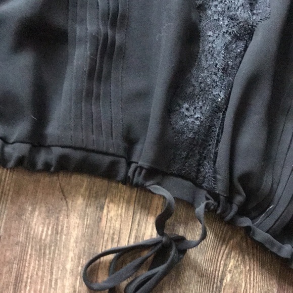 Guess sheer blouse - Picture 2 of 5